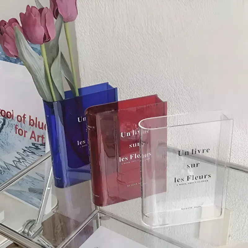 Acryl - Transparente Acryl Vase im Buchdesign