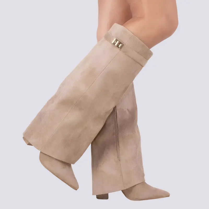Blair - Modische hohe Stiefel mit Umschlag