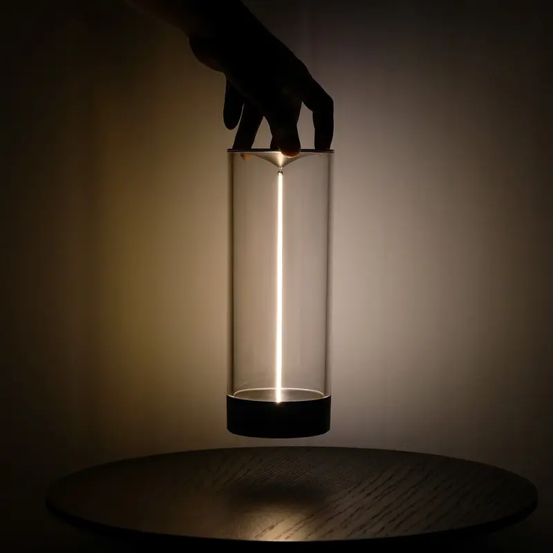 Cilinderlamp met zwevende lichtstreng – snoerloos en dimbaar