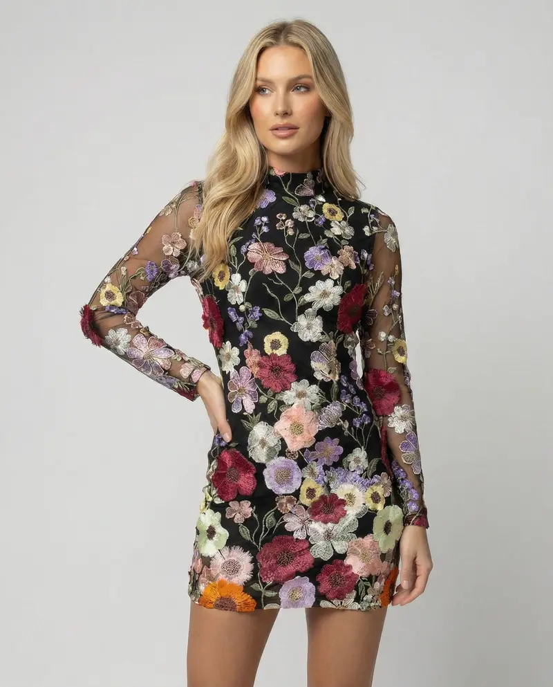 Clara | Exquisites florales Minikleid mit besticktem Mesh