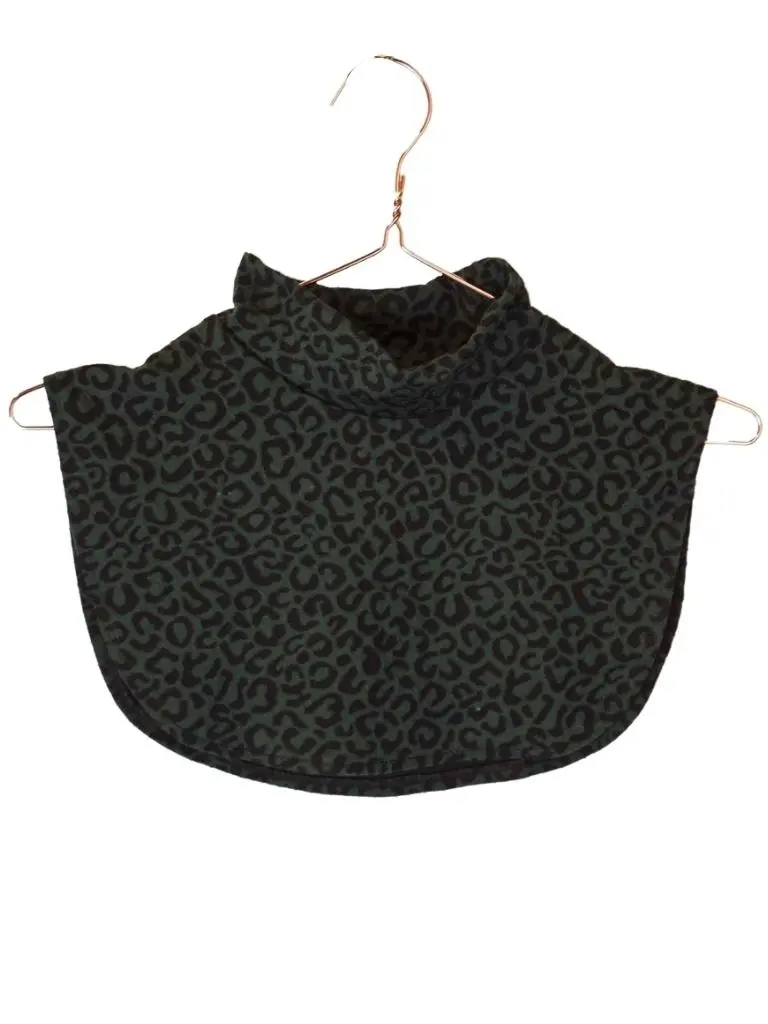 Collar Leopard