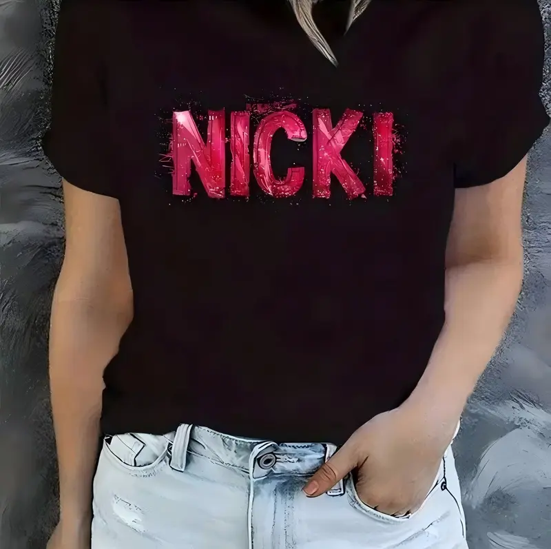 Damen T-Shirt mit kreativem Schriftzug im modernen Graffiti-Stil Drune