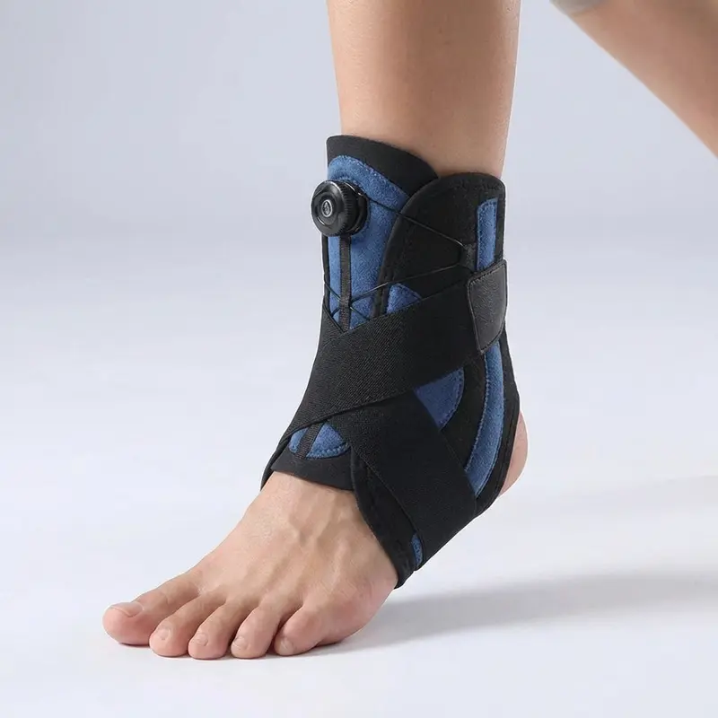 Enkelbrace – draaiknop met veterspanning en zijpanelen voor stabiliteit