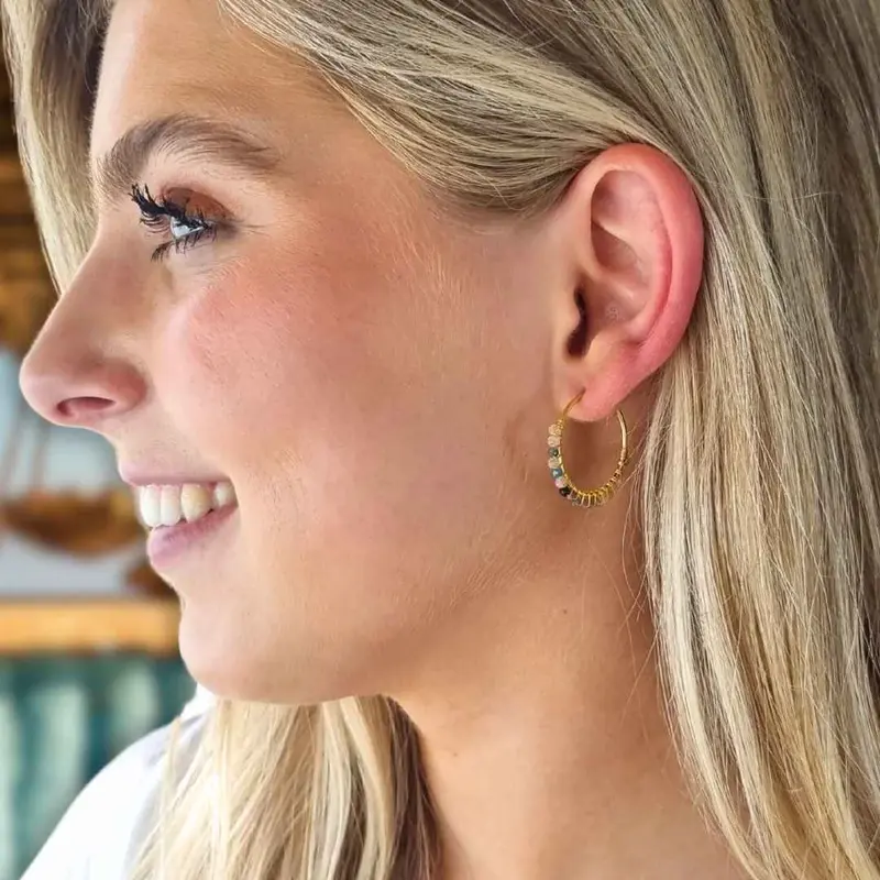 Gold plated zilveren hoop oorbellen met gekleurde toermalijn steentjes - Sofia