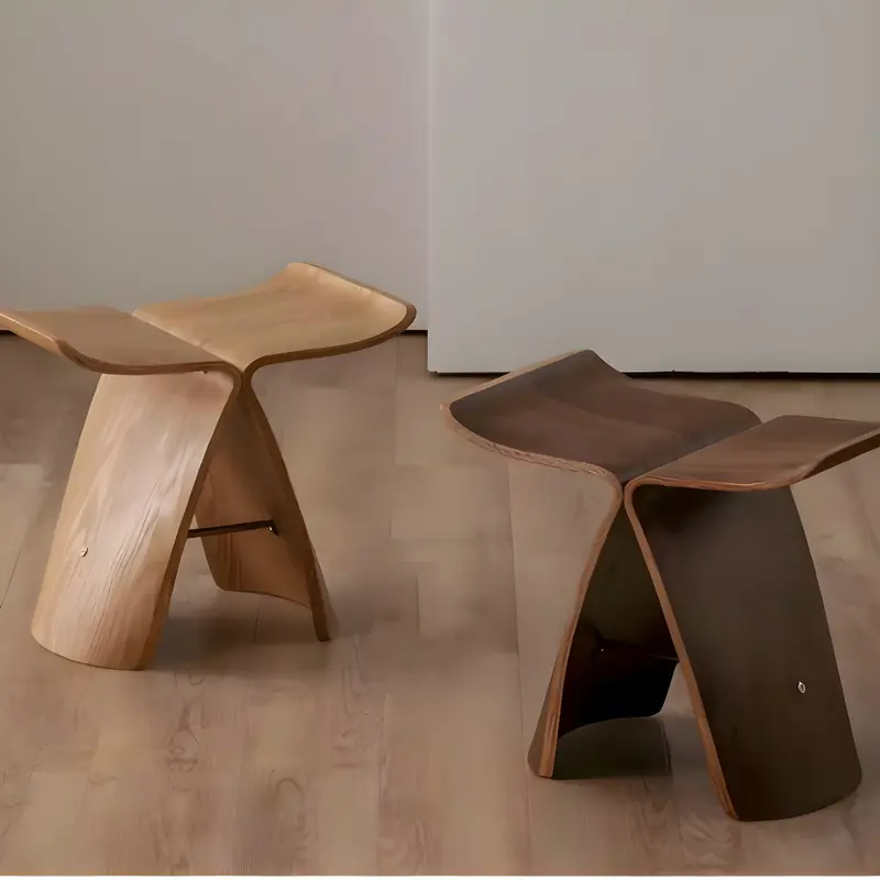 Holzhocker - Massivholz 42x30x38 cm