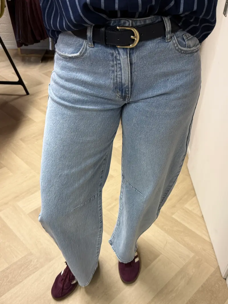 Jeans QH Elvi Barrel Fit Light Blue
