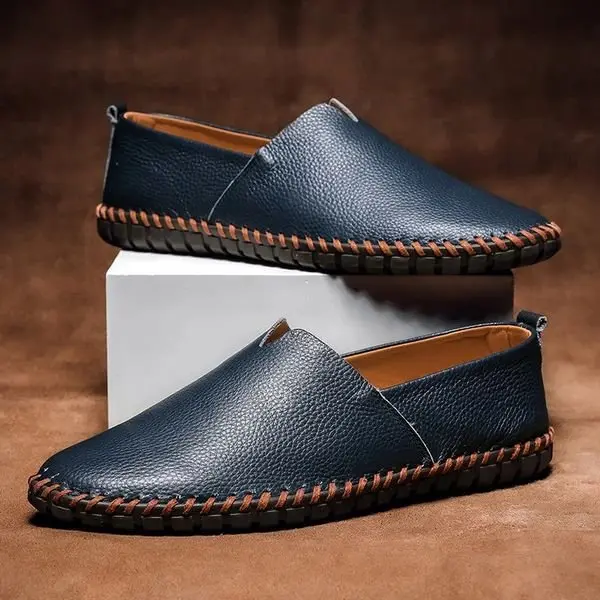 Julian | Herren Slipper Loafer aus genarbtem Leder mit Whipstitch-Naht