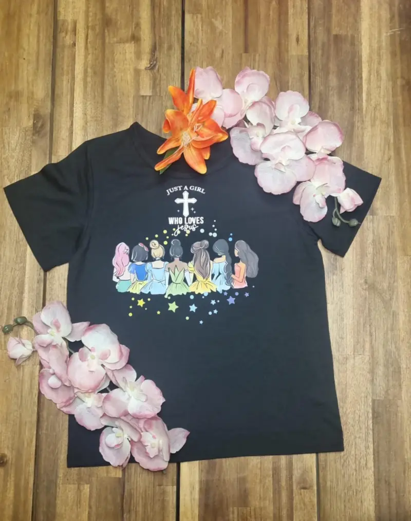 “Just a Girl Who Loves Jesus” Kinder T-shirt – Zwart | Unity & Faith Design