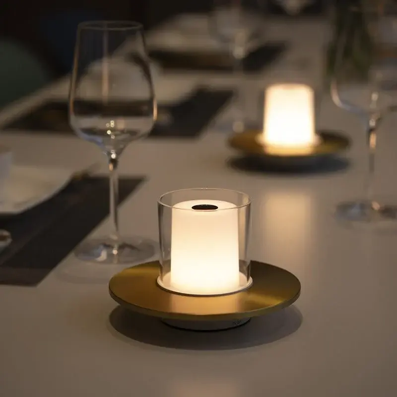 Kaarslamp met gebaarbediening, accu en warm dimbaar licht