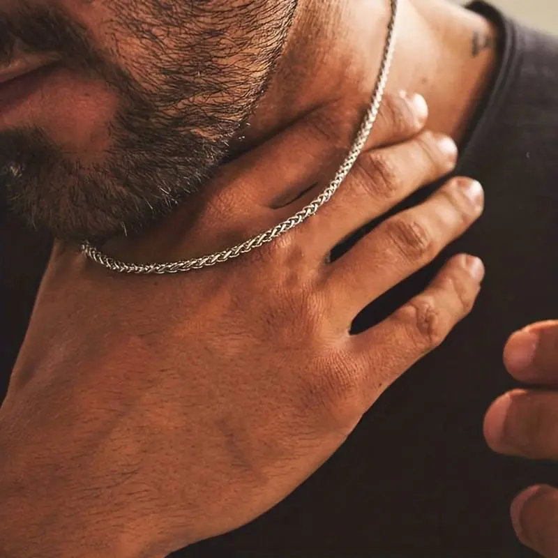 Keel Steel Retro Necklace