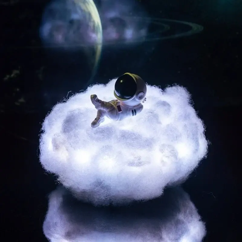 Kinderlamp wolk met astronaut – 12 lichtkleuren en afstandsbediening