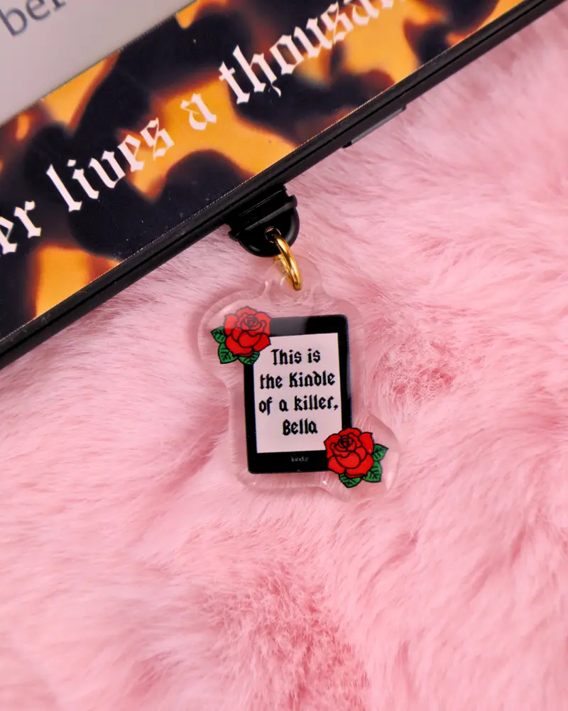 Kindle of a Killer Bella USB-C Kindle Charm