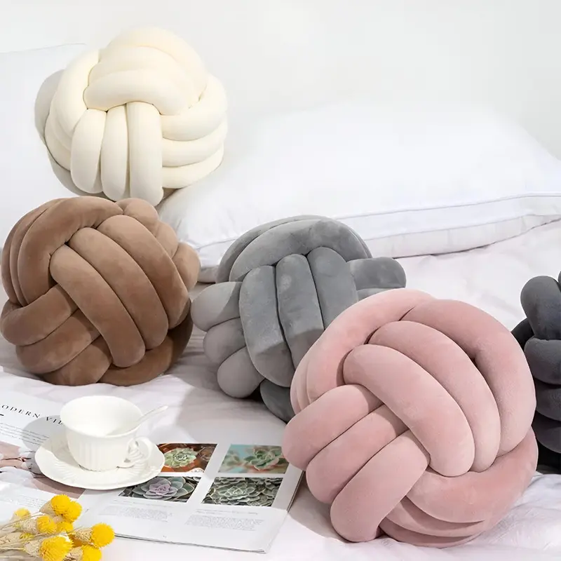 Knotenkissen - Rundes Knotenkissen aus Plüsch 22/28 cm