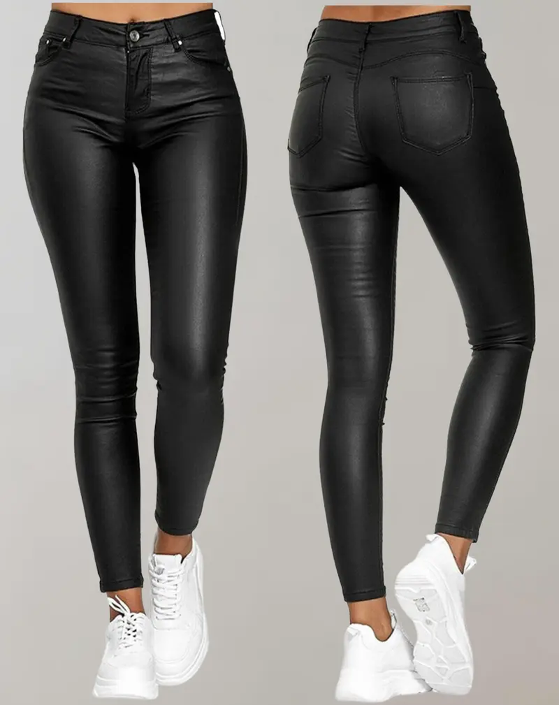 Kunstleren pantalon – hoge tailleband, rechte pijp en stretch