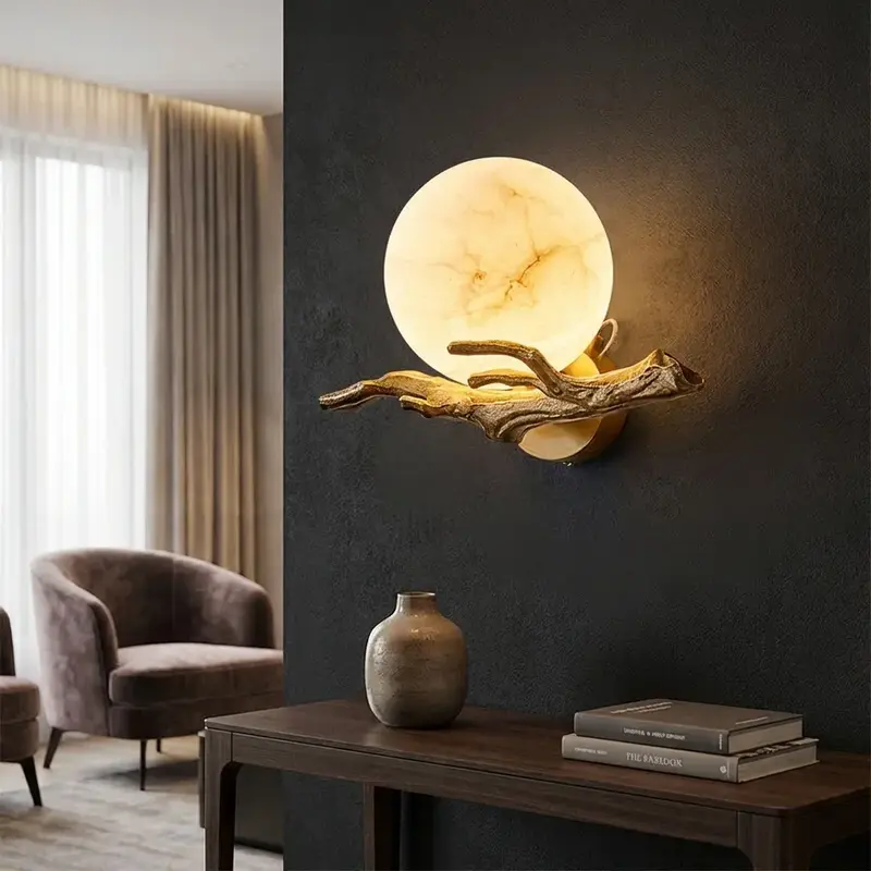 LED-wandarmatuur in metaal – hoekig ontwerp met steenlook en zacht warm licht