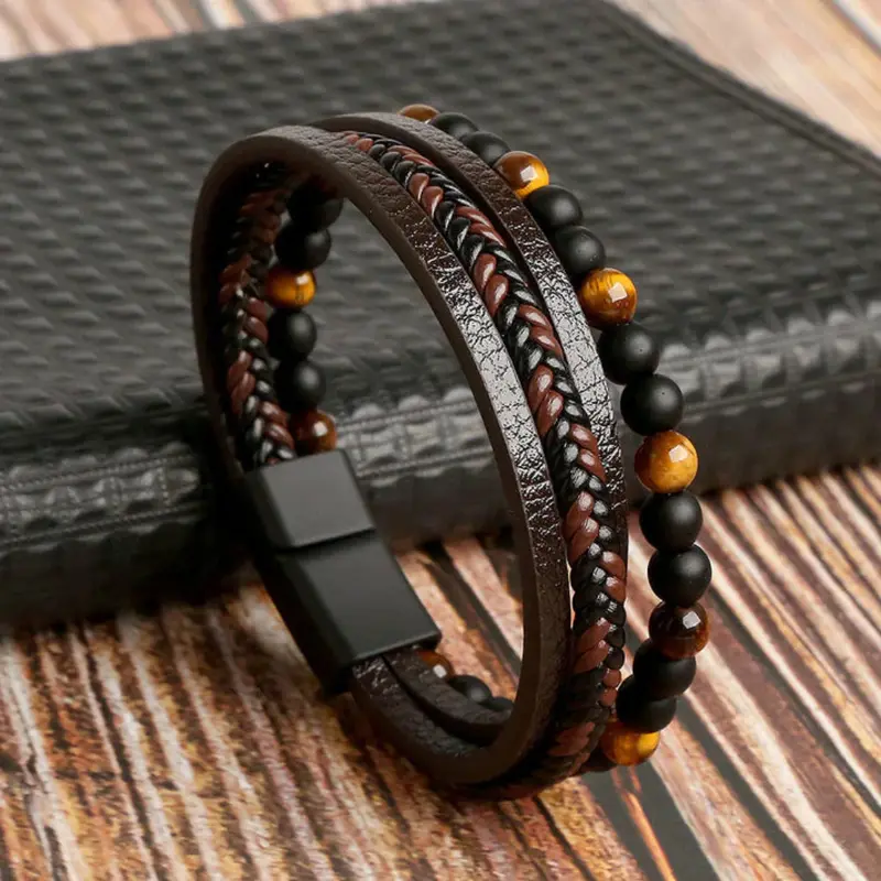 Leren wikkelarmband – meerdere strengen met stenen kralen