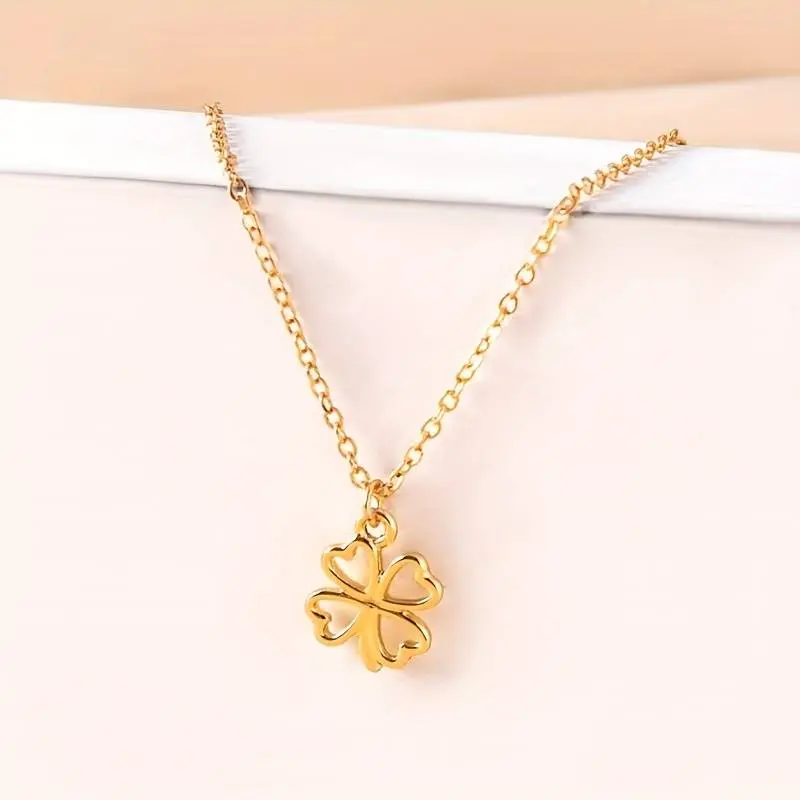 Lucky Clover Blossom Necklace