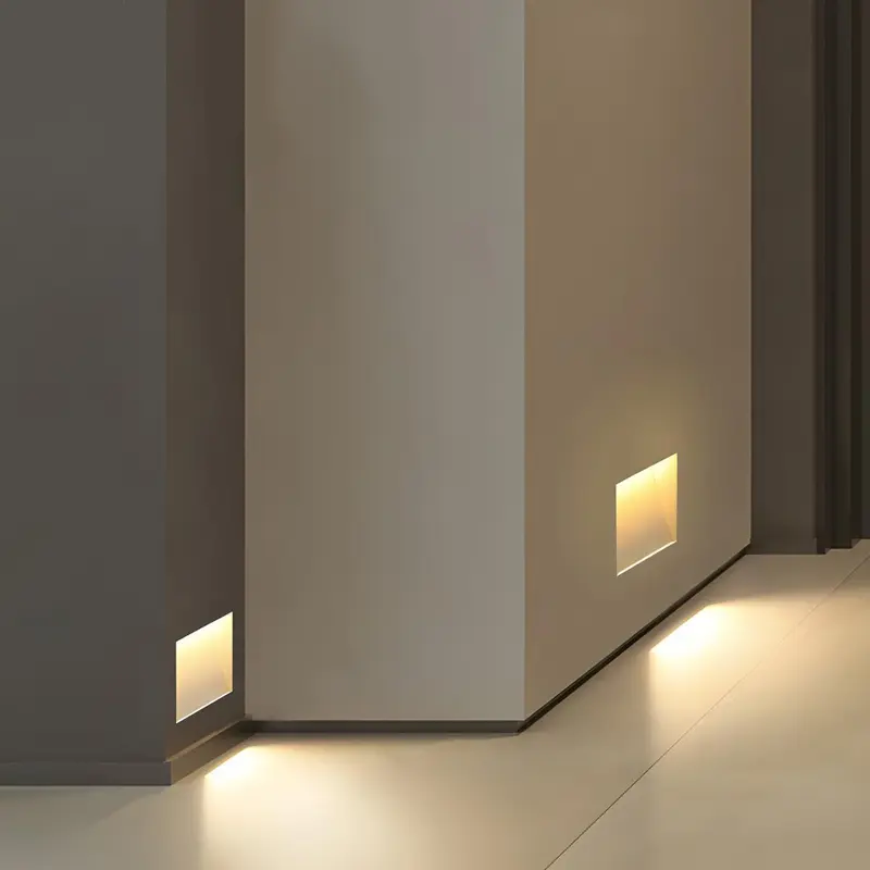 Minimalist LED Wall Sconce – White, Rectangular Design with Motion Sensor for the Hallway or Bedroom