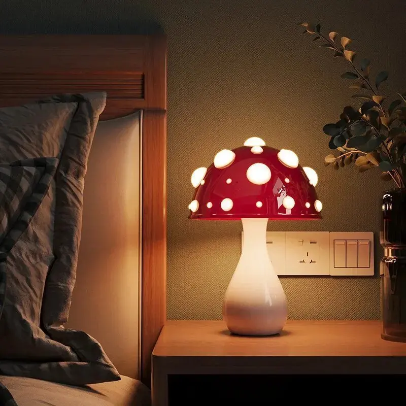 Modern Decorative Table Lamp – Aluminum and Acrylic Glass