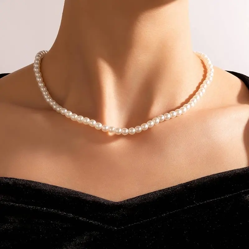 Pearl Elegance Clavicle Necklace