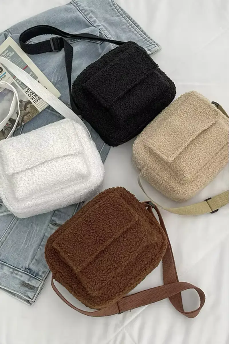 Plüsch Tasche
