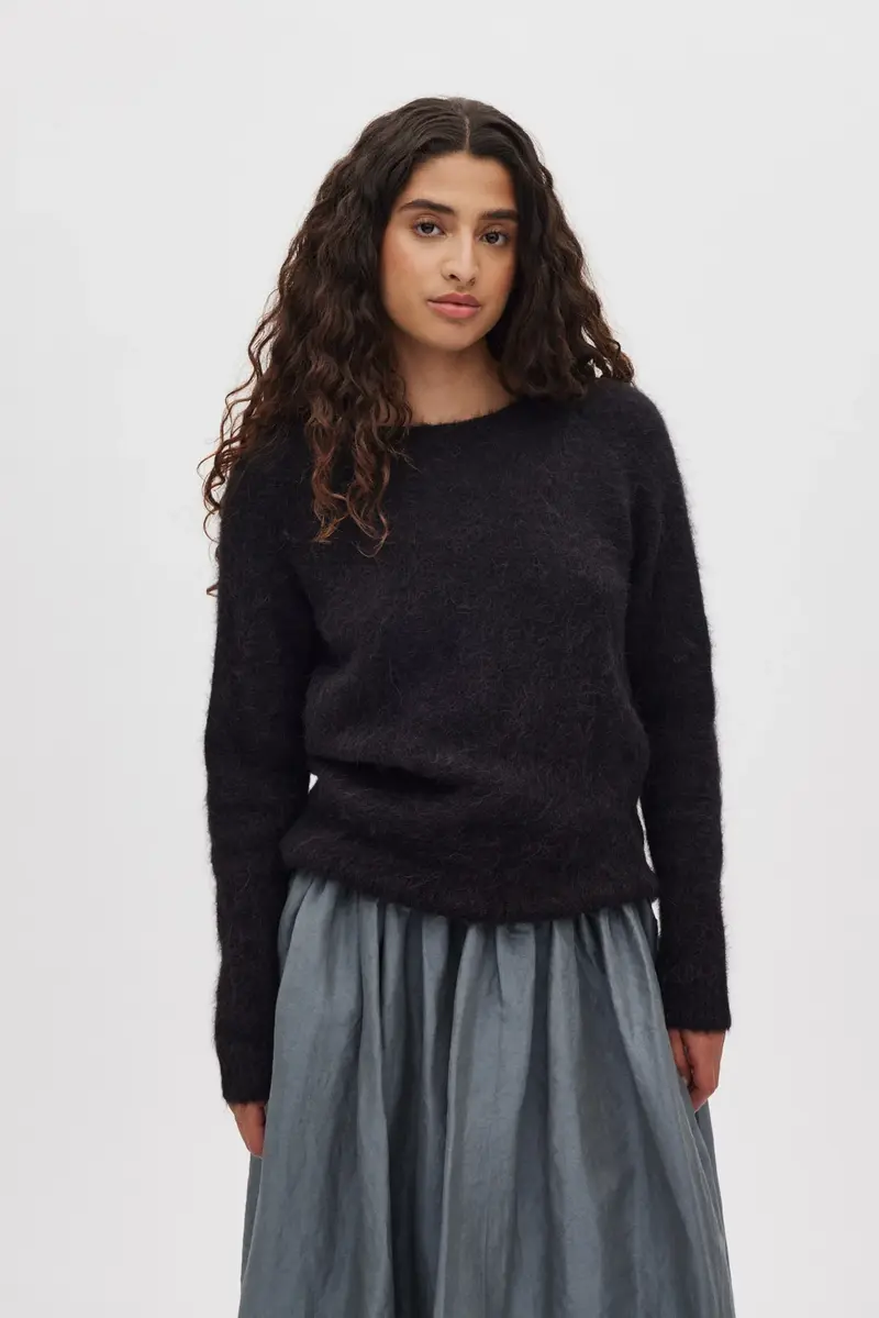 Rabens Fluffy Knit Open Back