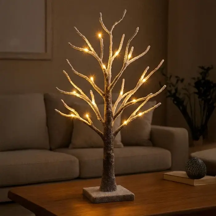 Sneeuwboom lamp – berijpt kunstboompje met warm twinkelend licht voor binnen