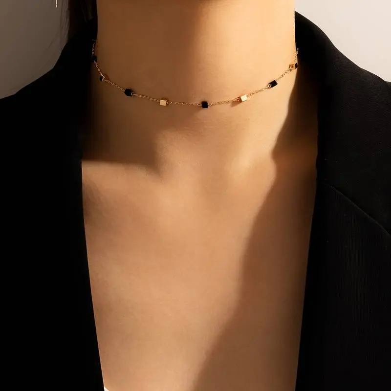 Square Serenity Choker Necklace"