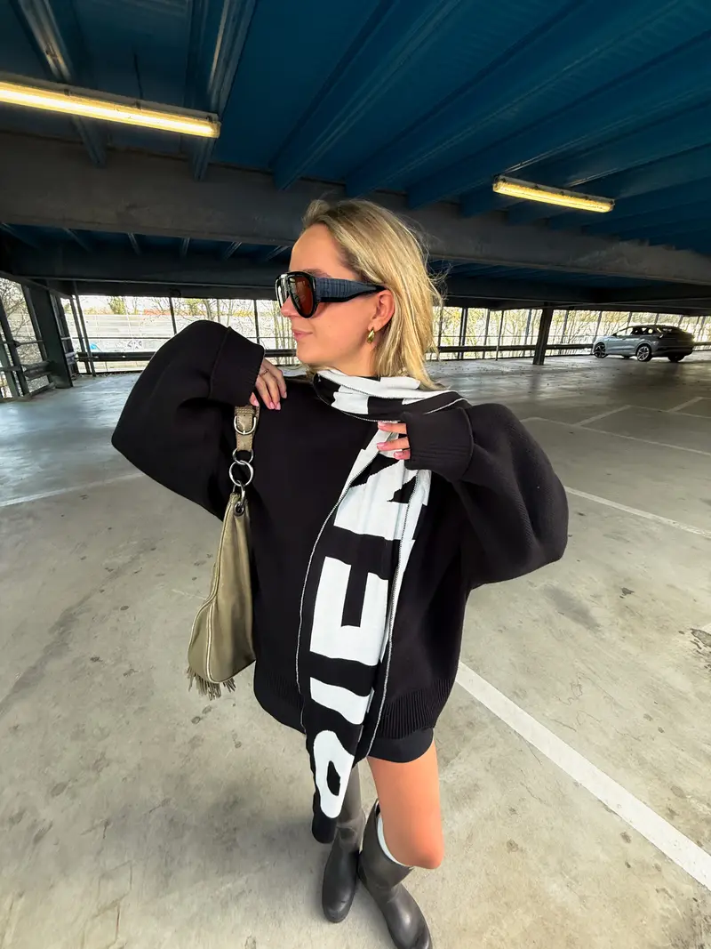 Sumi Scarf