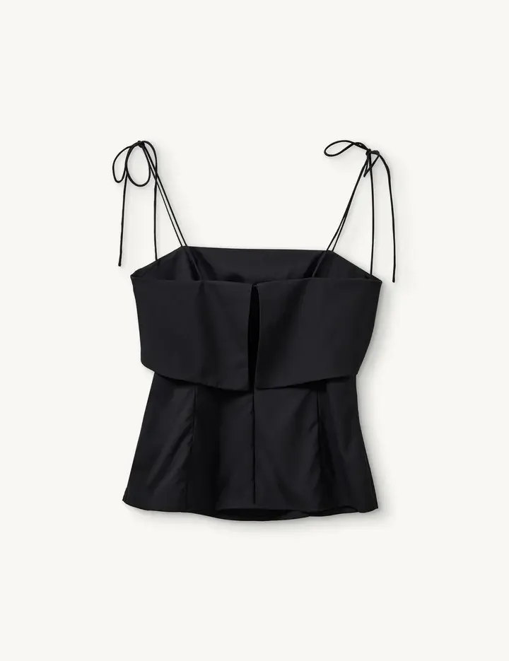 The Garment Grand Top
