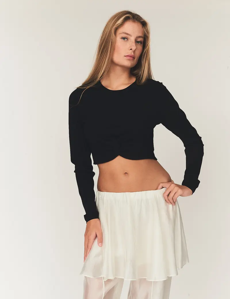 The Garment Knot Top