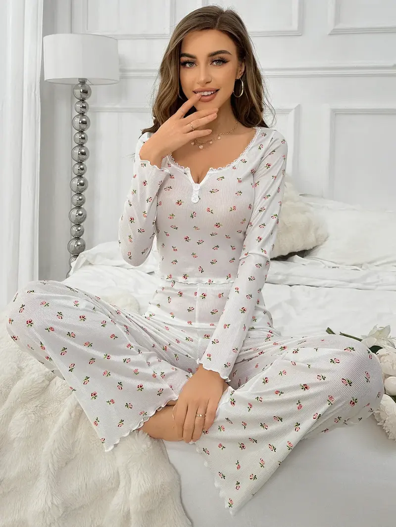 The Juliette Edit - Pyjama Set met Bloemenprint