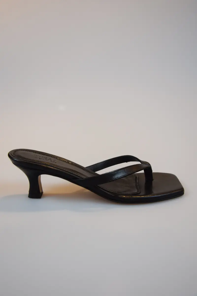Toral Kitty Heel Black