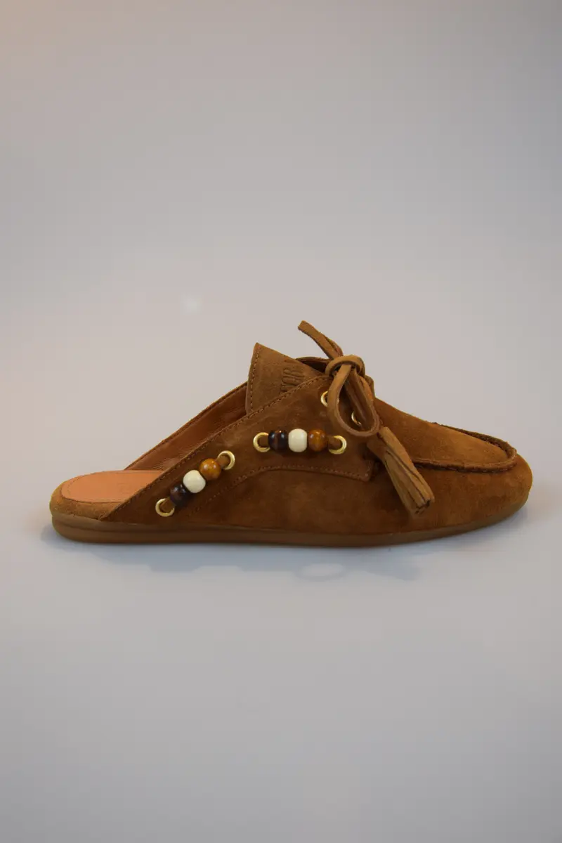 Toral Mule Killian