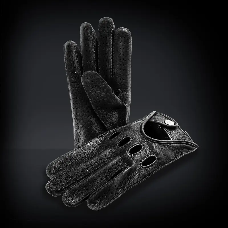 Tutto nero black driving gloves
