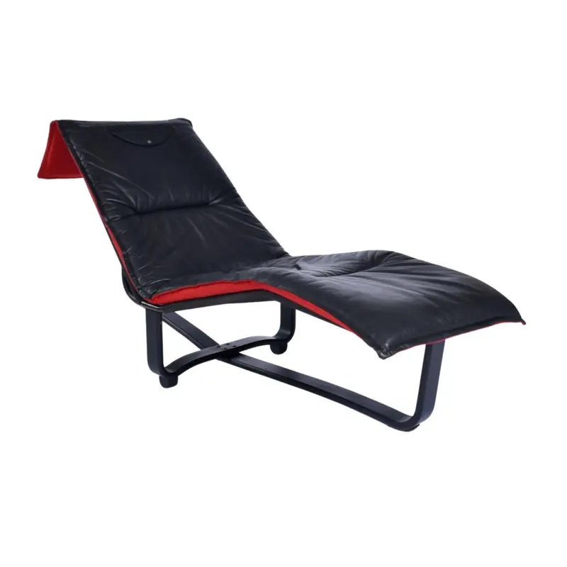 Vintage Westnofa Noorse chaise longue met omkeerbaar kussen van zwart leer en rode wol