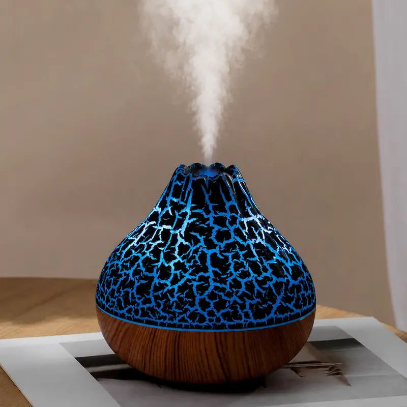 Vulkaandiffuser – opstijgende damp, licht in kleuren en 300 ml op USB