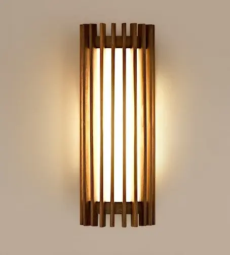 Walnussoptik - Wabi-Sabi-Wandleuchte, Walnussoptik