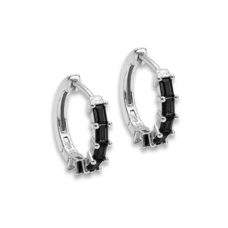 Zilveren Oorbellen Met Zwarte Steentjes Ciara - Zilver - Huggie Hoops