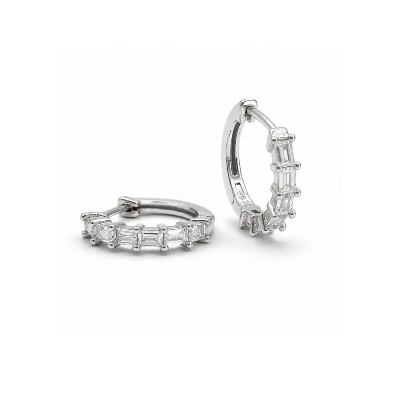 Zilveren Oorbellen Pavé Steentjes Ciara - Huggie Hoops